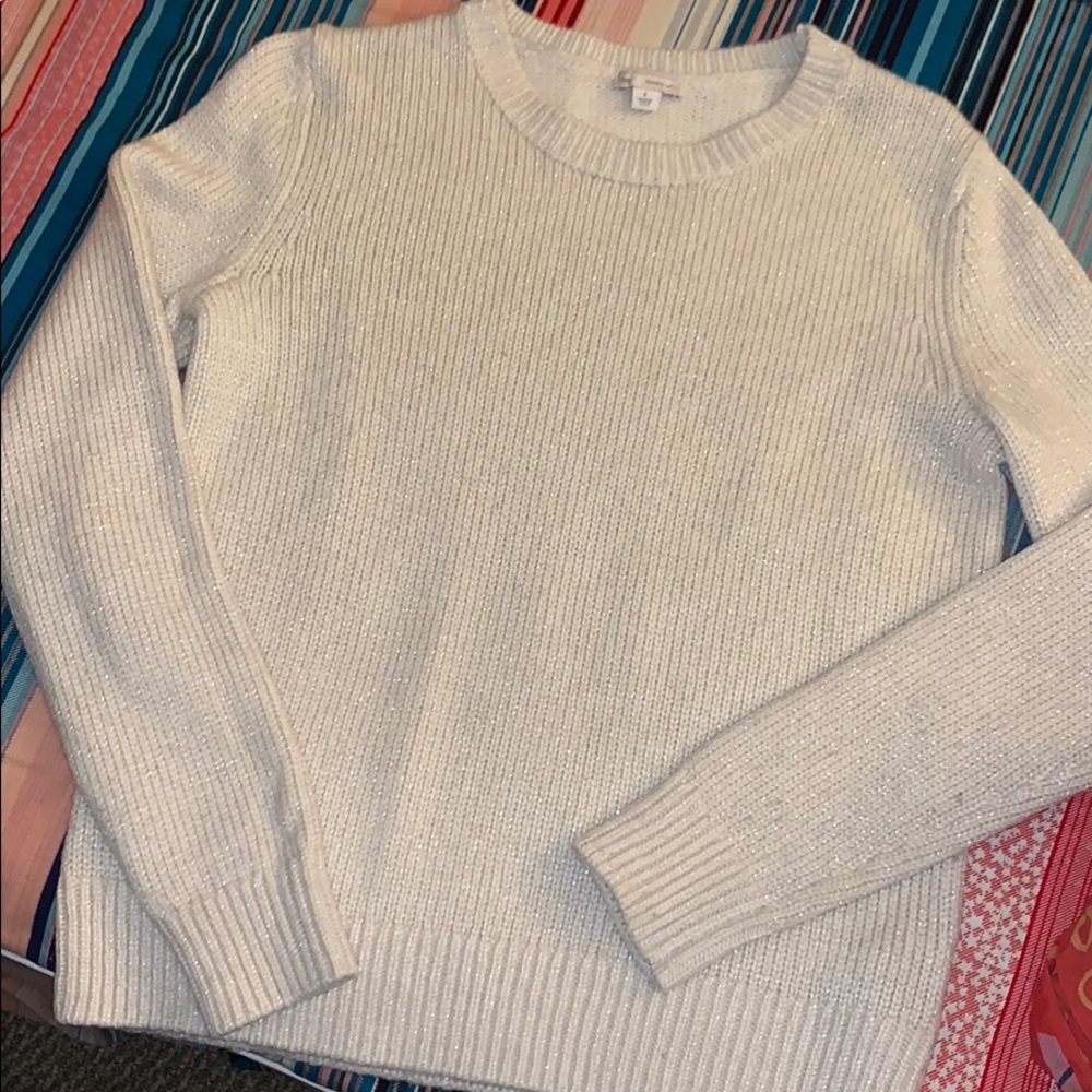 white/cream crewneck sweater